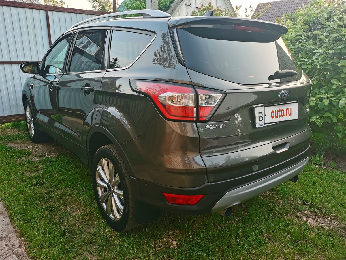Купить б/у Ford Kuga II Рестайлинг 1.5 AT (182 л.с.) 4WD бензин автомат ...