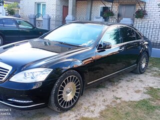 2009 Mercedes-Benz S-Класс 350 V (W221) Рестайлинг, чёрный, 1650000 рублей, вид 1