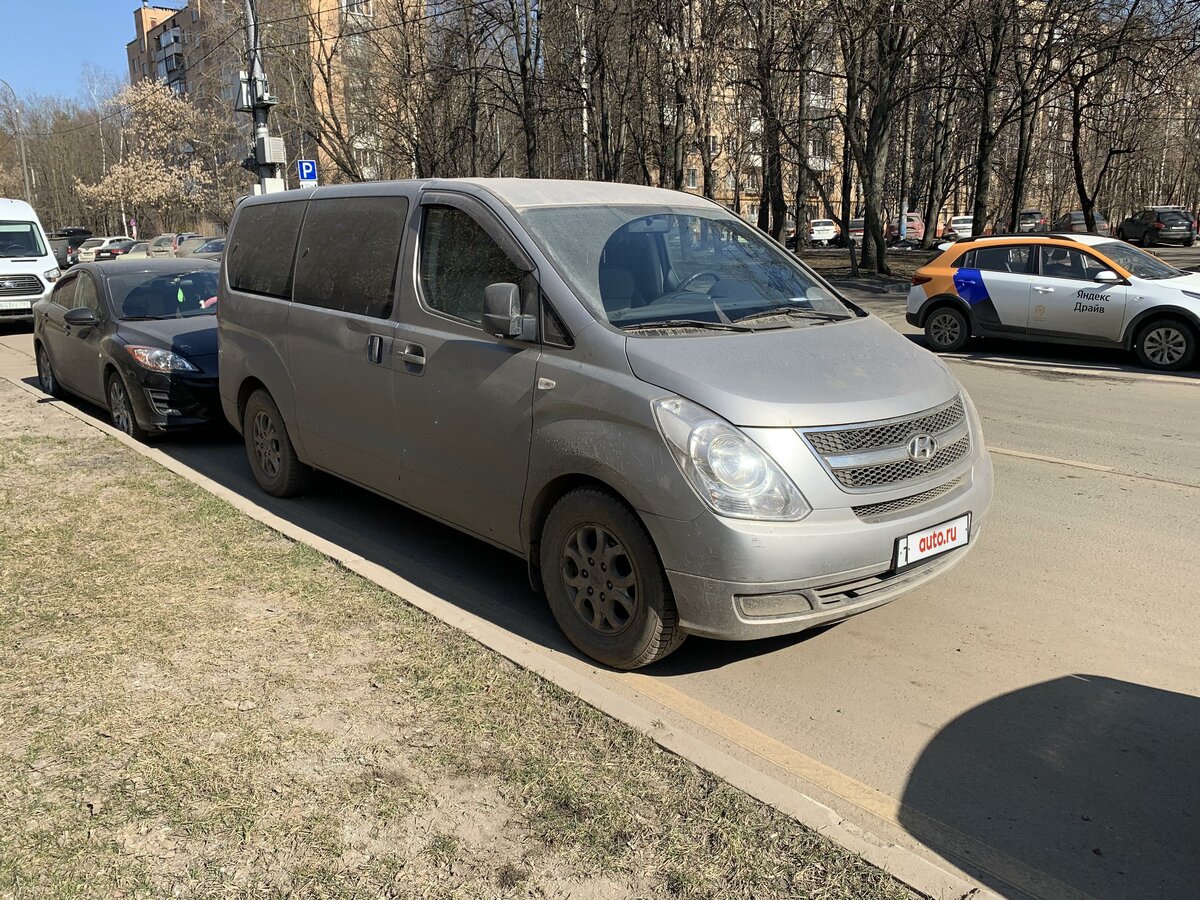 Хендай старекс серебристый