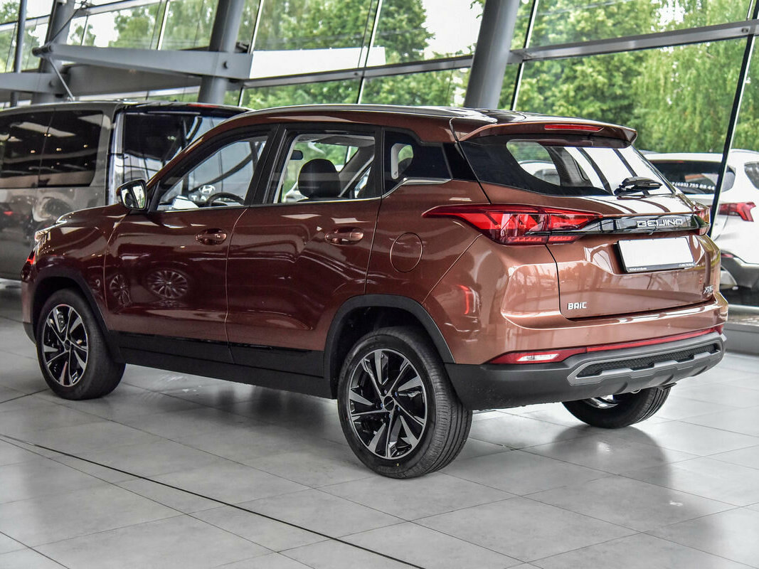BAIC x3
