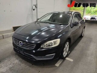 2014 Volvo V60 I Рестайлинг, чёрный, 860000 рублей, вид 1