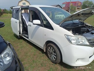 2012 Nissan Serena III (C25), белый, 1450000 рублей, вид 1