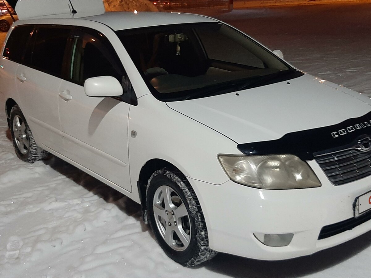 Toyota Corolla Fielder 2004