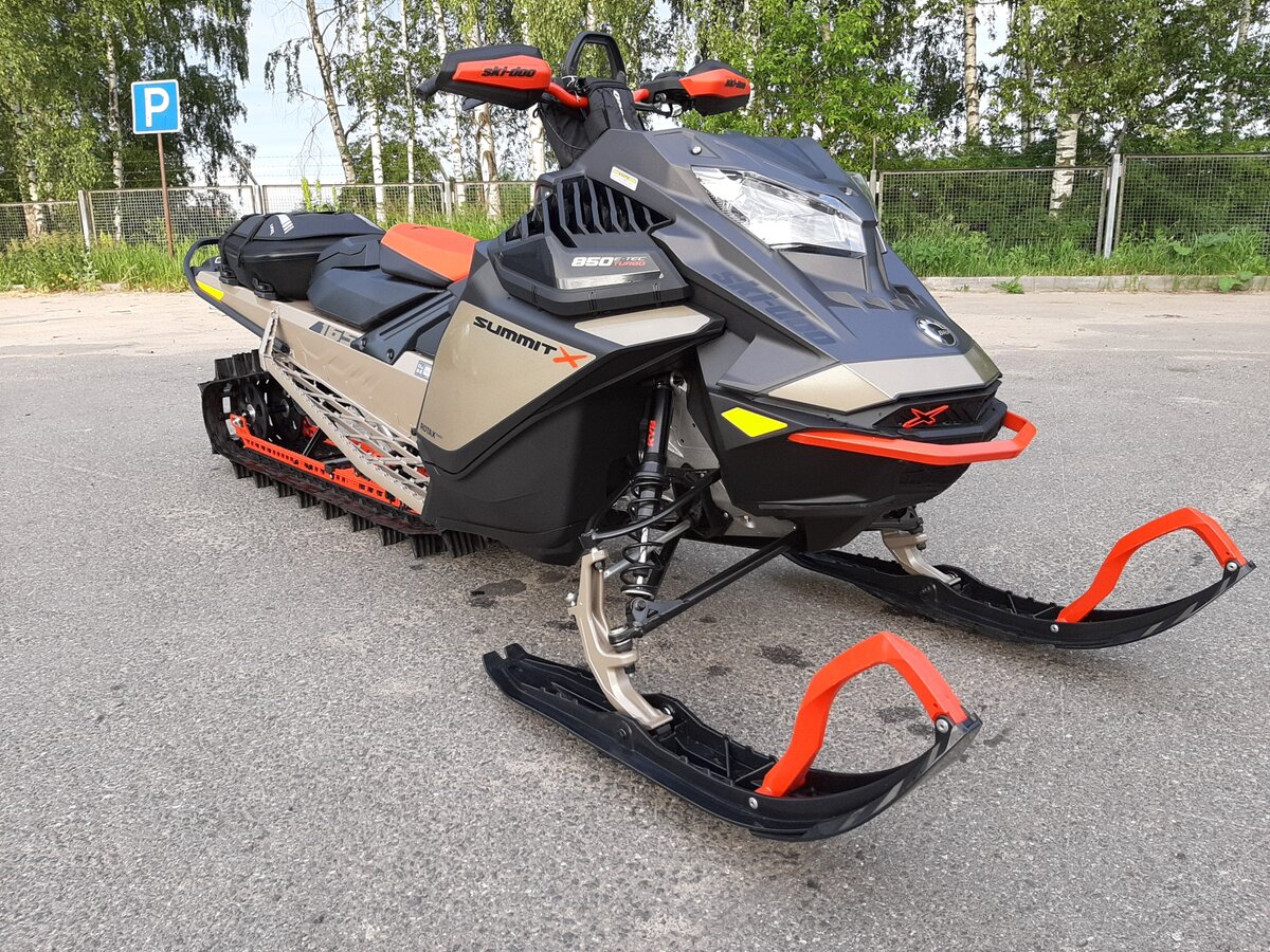 Summit 850