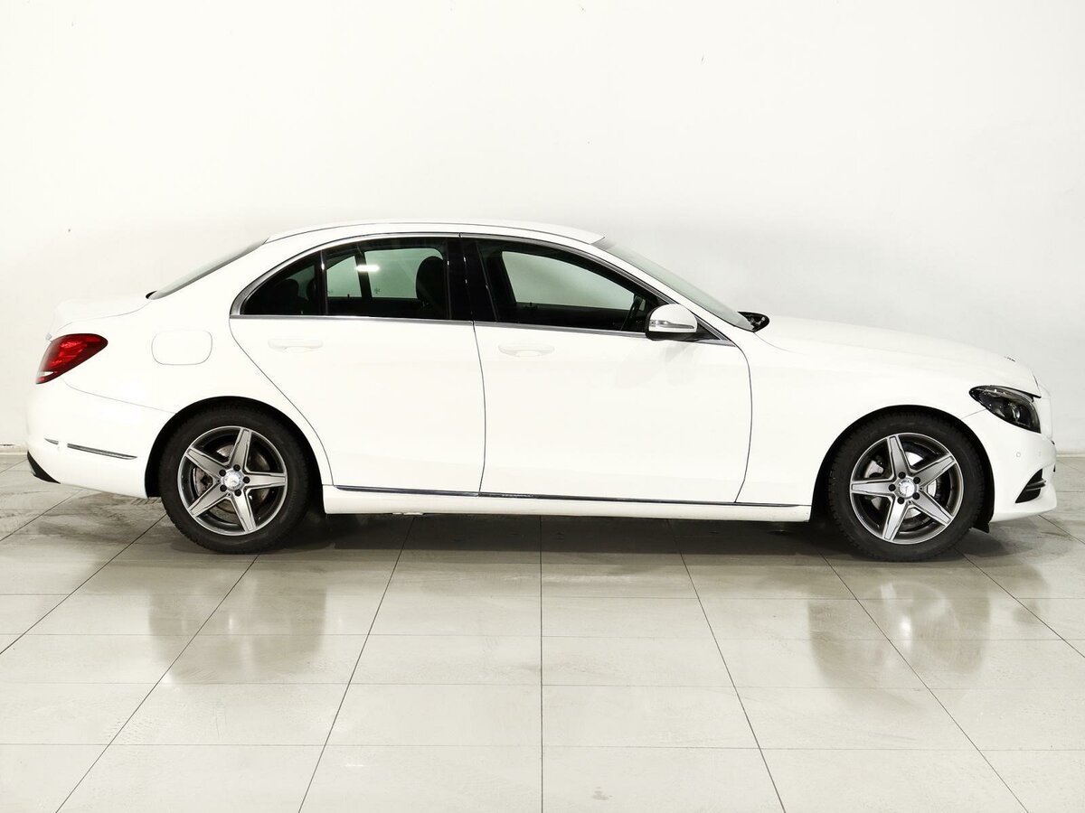 R19 w205 Р±РµР»С‹Р№