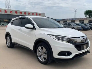 2022 Honda Vezel II, белый, 1670000 рублей, вид 3