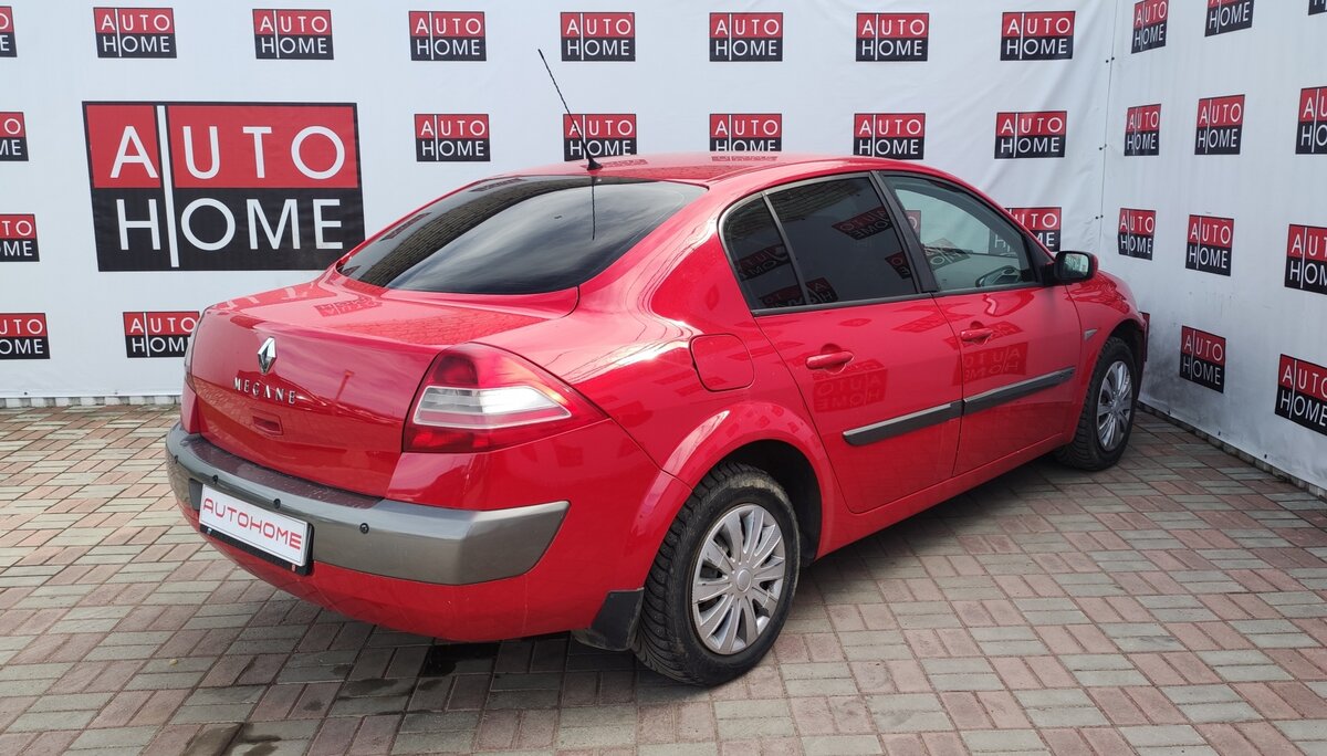 Купить б/у Renault Megane II Рестайлинг 1.4 MT (98 л.с.) бензин ...