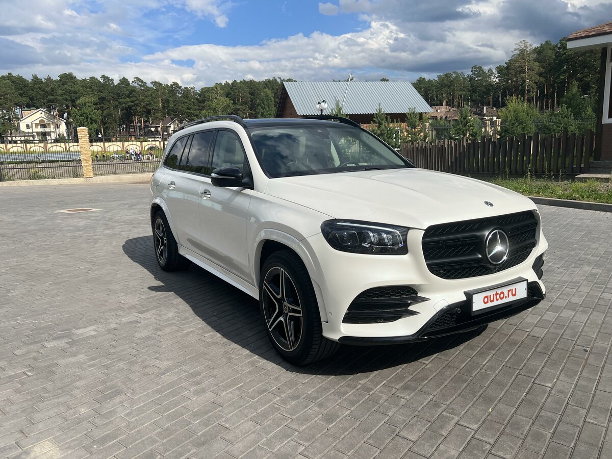 Мерседес GLS 2021 белый