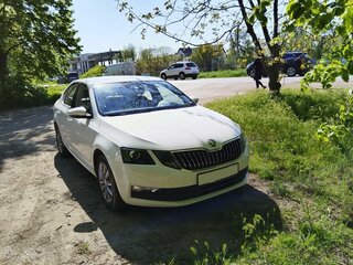 2022 Skoda Octavia III (A7) Рестайлинг, белый, 1592000 рублей, вид 1
