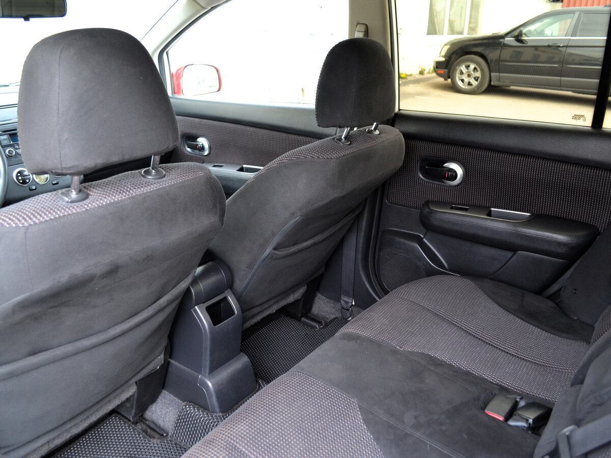 NISSAN TIIDA - фото 10