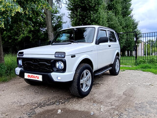 2017 Lada (ВАЗ) 2121 (4x4) Urban I Рестайлинг, белый, 615000 рублей, вид 1