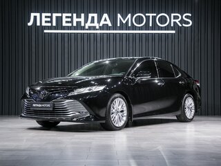 2021 Toyota Camry VIII (XV70), чёрный, 3240000 рублей, вид 1