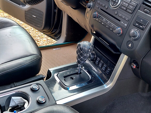 2010 Nissan Pathfinder III Рестайлинг, чёрный, 1800000 рублей - вид 11