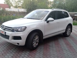 2014 Volkswagen Touareg II, белый, 2450000 рублей, вид 1