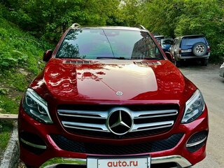 2017 Mercedes-Benz GLE 300 I (W166), красный, 4900000 рублей, вид 1