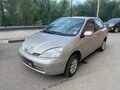 2001 Toyota Prius I Рестайлинг (XW10), золотистый, 750000 рублей