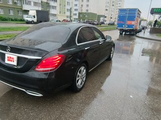 2015 Mercedes-Benz C-Класс 180 IV (W205), чёрный, 1550000 рублей, вид 3