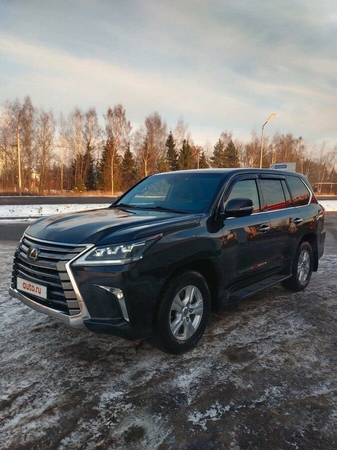 Купить б/у Lexus LX III Рестайлинг 2 450d 4.5d AT (272 л.с.) 4WD дизель ...