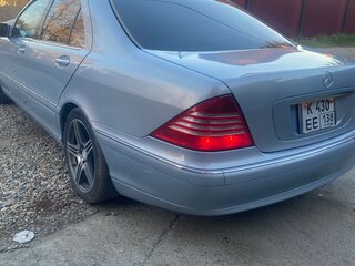 2003 Mercedes-Benz S-Класс 350 IV (W220) Рестайлинг, голубой, 950000 рублей, вид 5