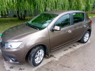 2018 Renault Sandero II Рестайлинг, коричневый, 900000 рублей, вид 5