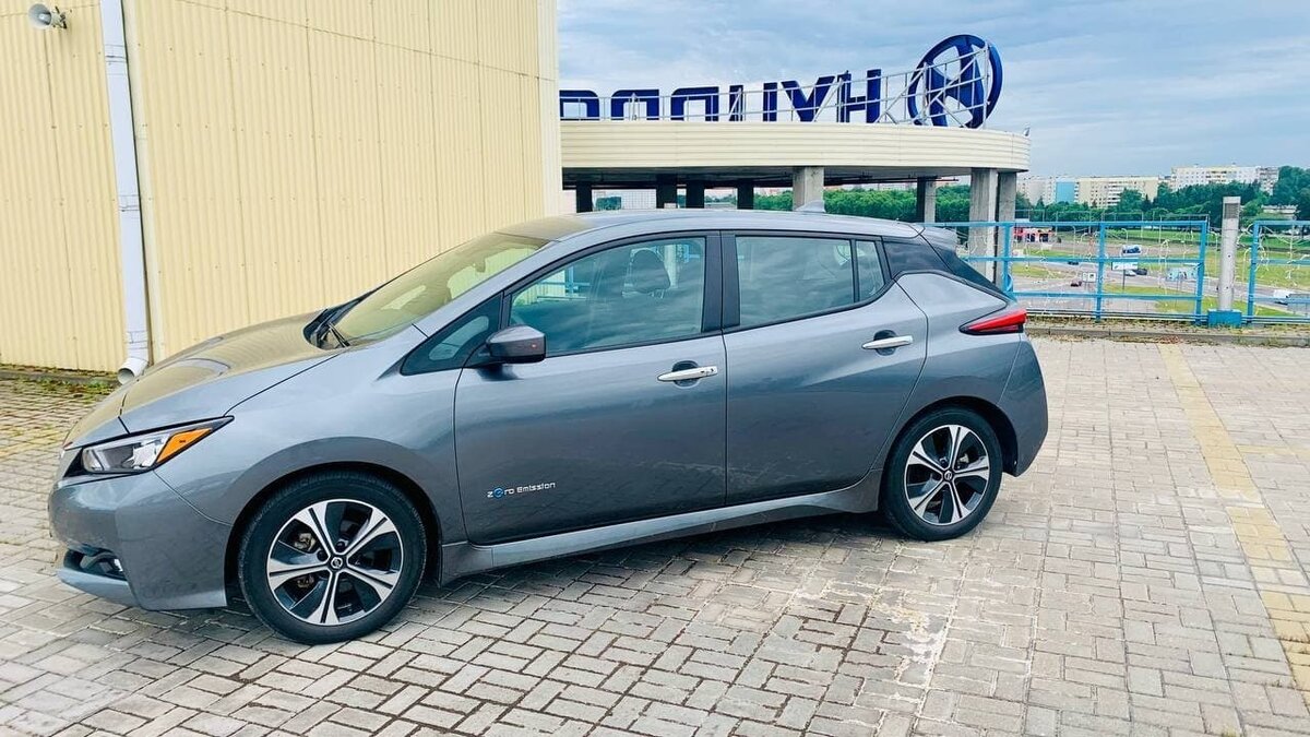 Nissan leaf ii ze1