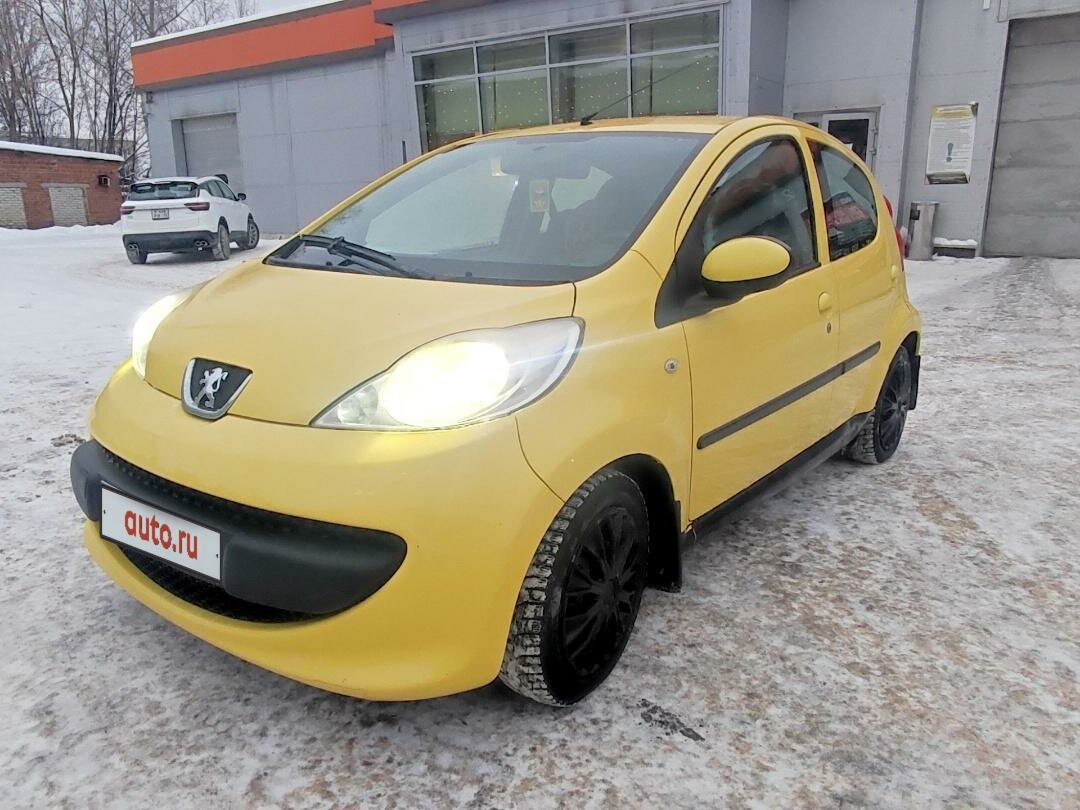 Купить б/у Peugeot 107 I 1.0 AMT (68 л.с.) бензин робот во Владимире ...