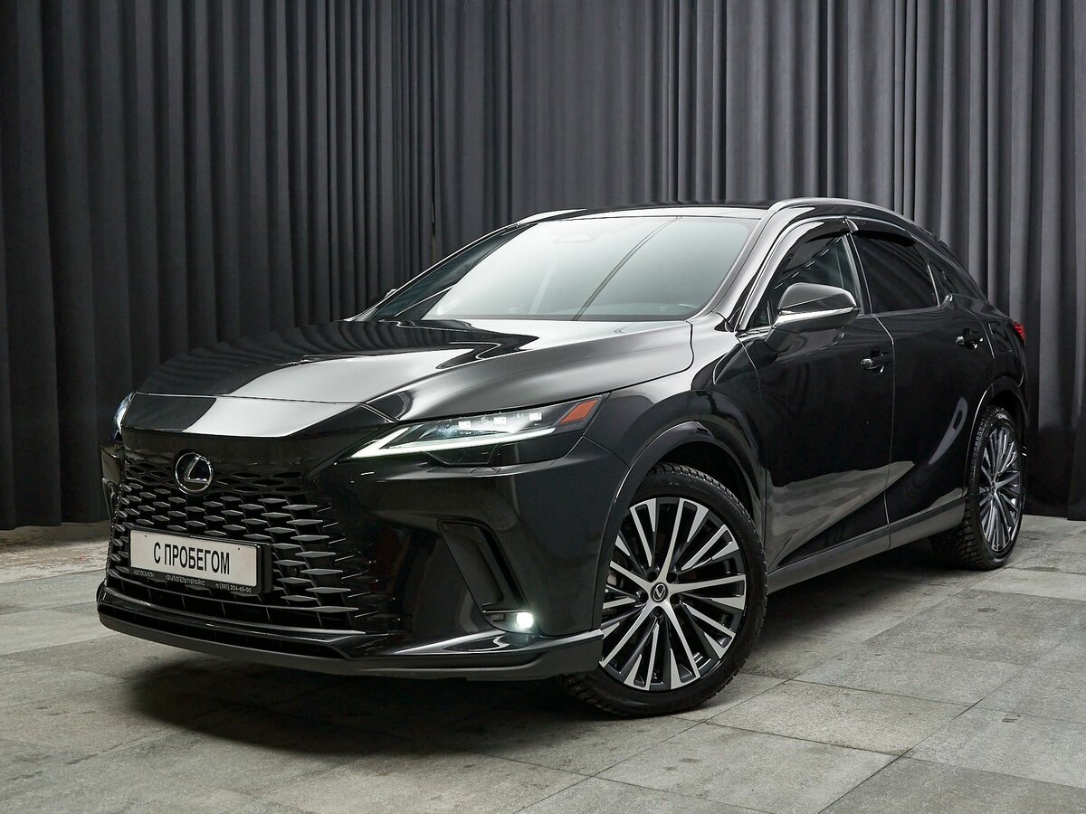 Lexus RX V