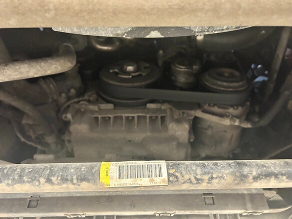 2017 Mercedes-Benz GLE 350 d I (W166), серый, 2750000 рублей - вид 14