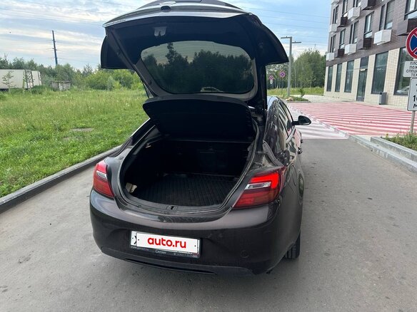 2013 Opel Insignia I Рестайлинг, коричневый, 700000 рублей - вид 15
