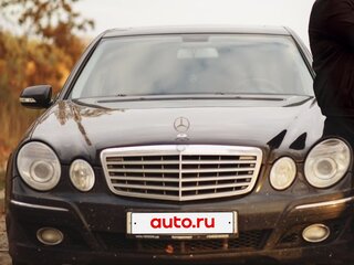 2007 Mercedes-Benz E-Класс 350 III (W211, S211) Рестайлинг, чёрный, 900000 рублей, вид 1