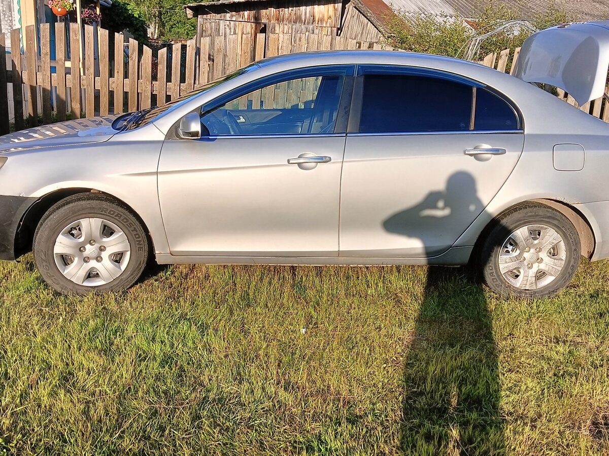 Купить б/у Geely Emgrand EC7 2009-2016 1.5 MT (98 л.с.) бензин механика ...