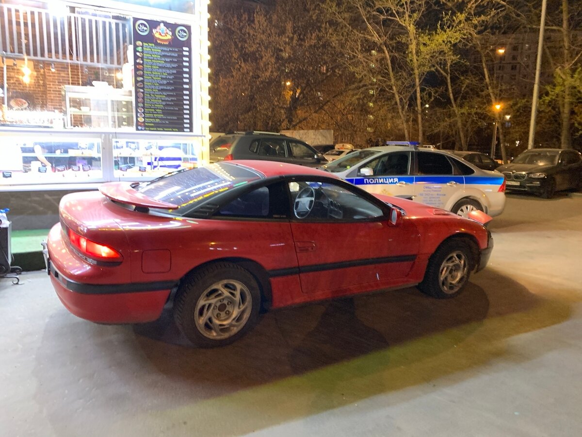 Додж стелс 90