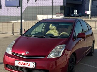 2006 Toyota Prius II Рестайлинг (XW20), красный, 720000 рублей, вид 1