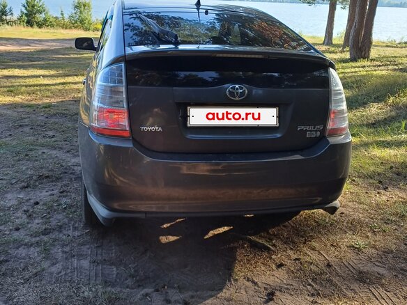 2006 Toyota Prius II Рестайлинг (XW20), серый, 750000 рублей - вид 1