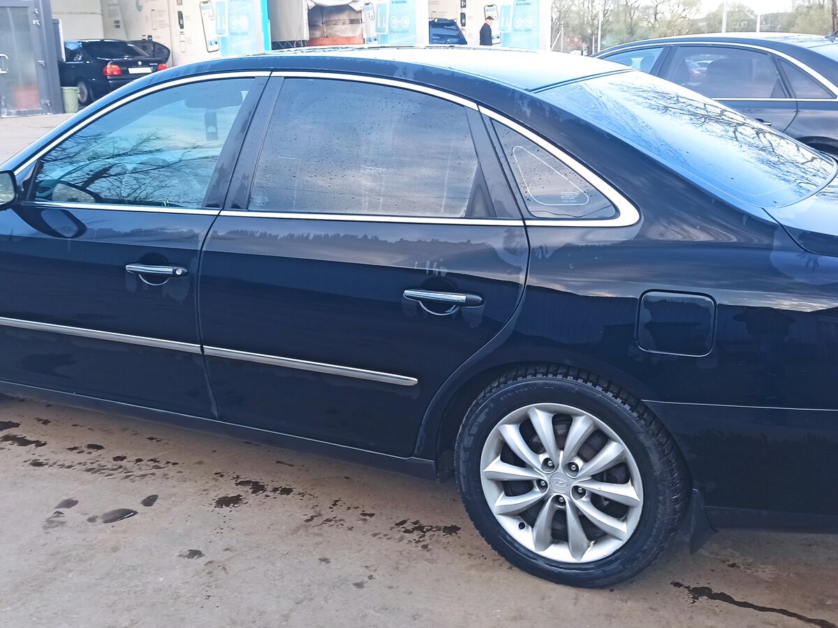 Купить б/у Hyundai Grandeur IV 2.7 AT (192 л.с.) бензин автомат в ...