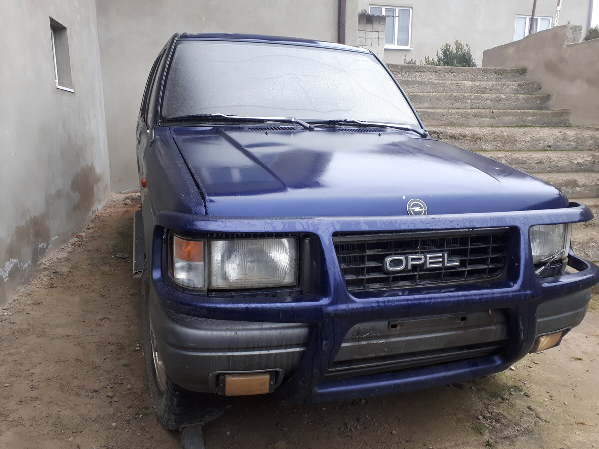 Opel Monterey 1992 3 2