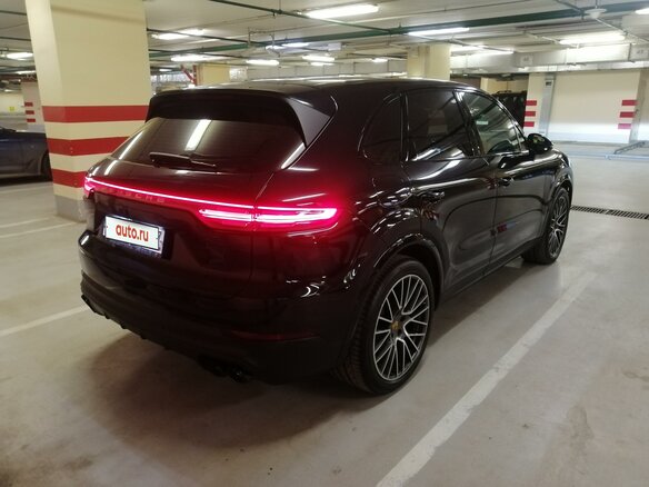 2020 Porsche Cayenne III, чёрный - вид 14