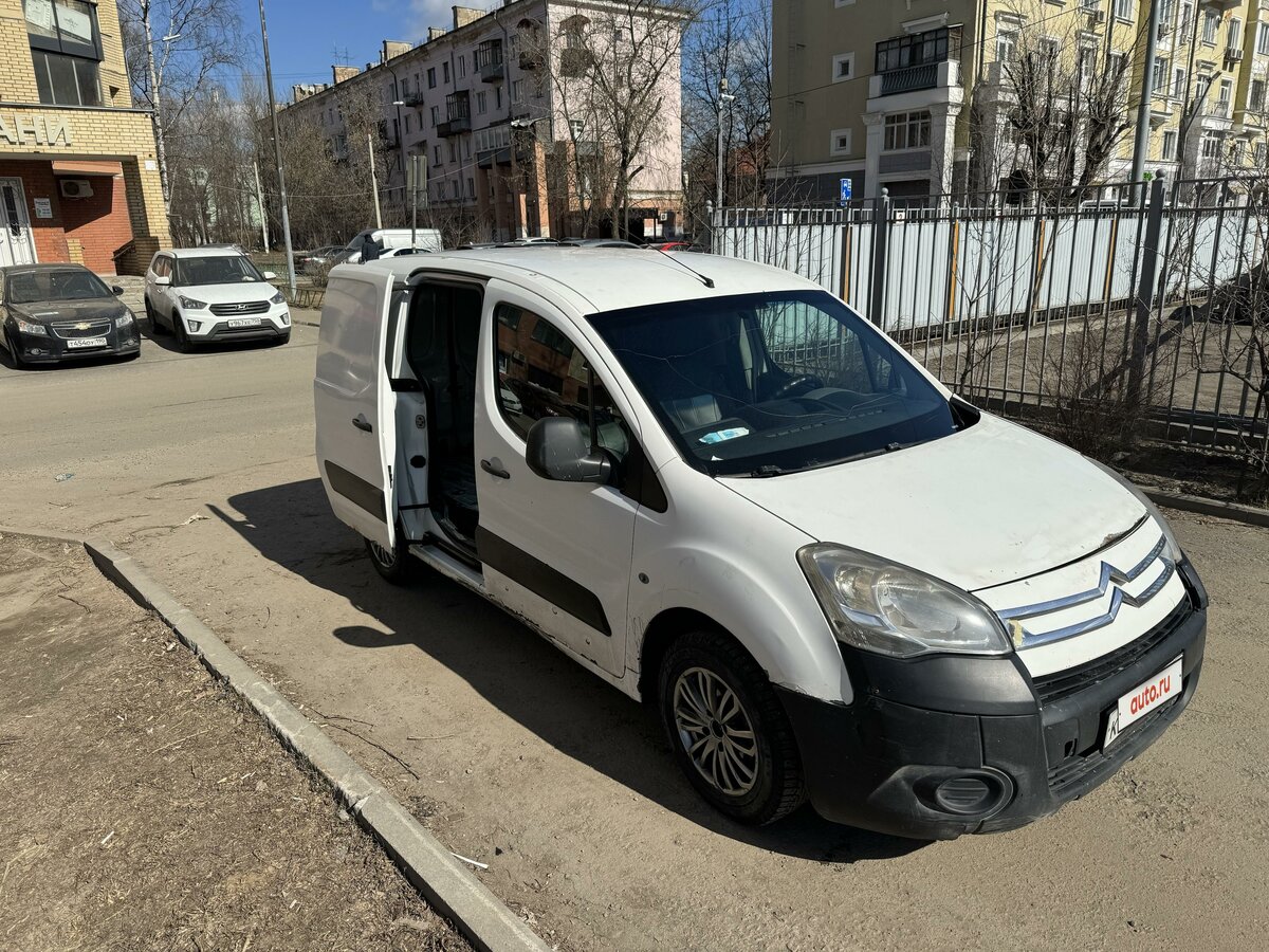 Купить б/у Citroen Berlingo II 1.6 MT (90 л.с.) бензин механика в ...