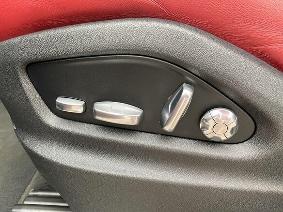 2020 Porsche Cayenne III, чёрный - вид 35