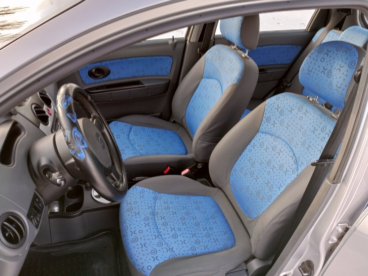 Купить б/у Chevrolet Spark II 0.8 AT (52 л.с.) бензин автомат в ...