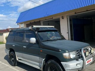 1998 Mitsubishi Pajero II Рестайлинг, зелёный, 470000 рублей, вид 3