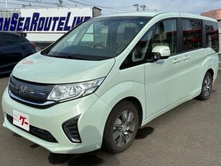 2015 Honda Stepwgn V, белый, 1183000 рублей, вид 1