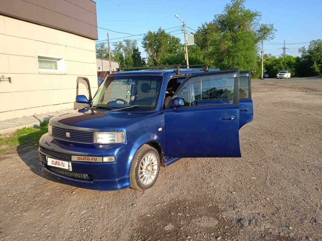 Тойота бб желтая