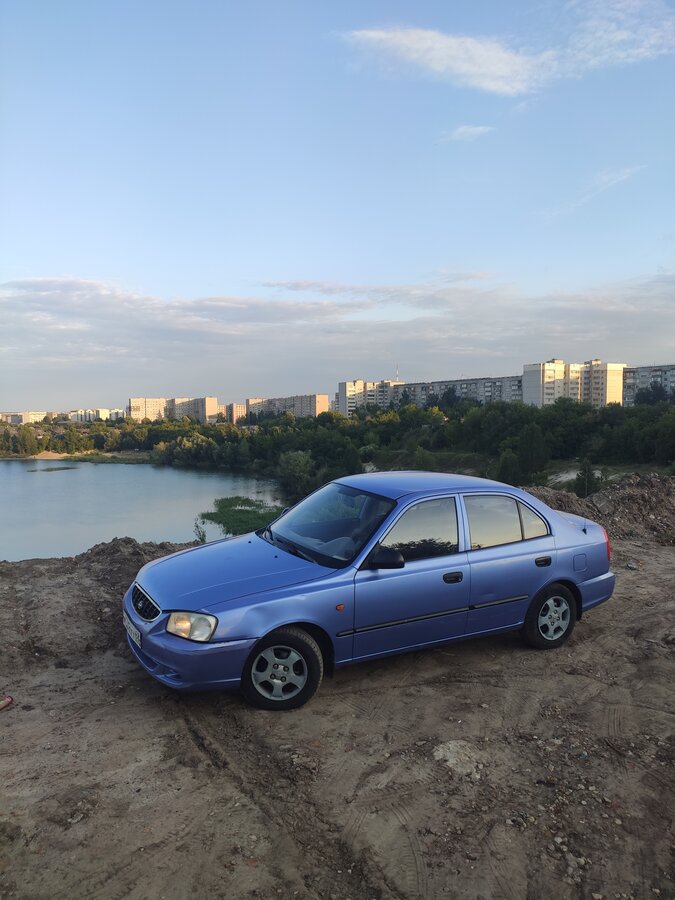 Хендай акцент фиолетовый