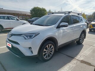 2019 Toyota RAV4 IV (XA40) Рестайлинг, белый, 2850000 рублей, вид 1