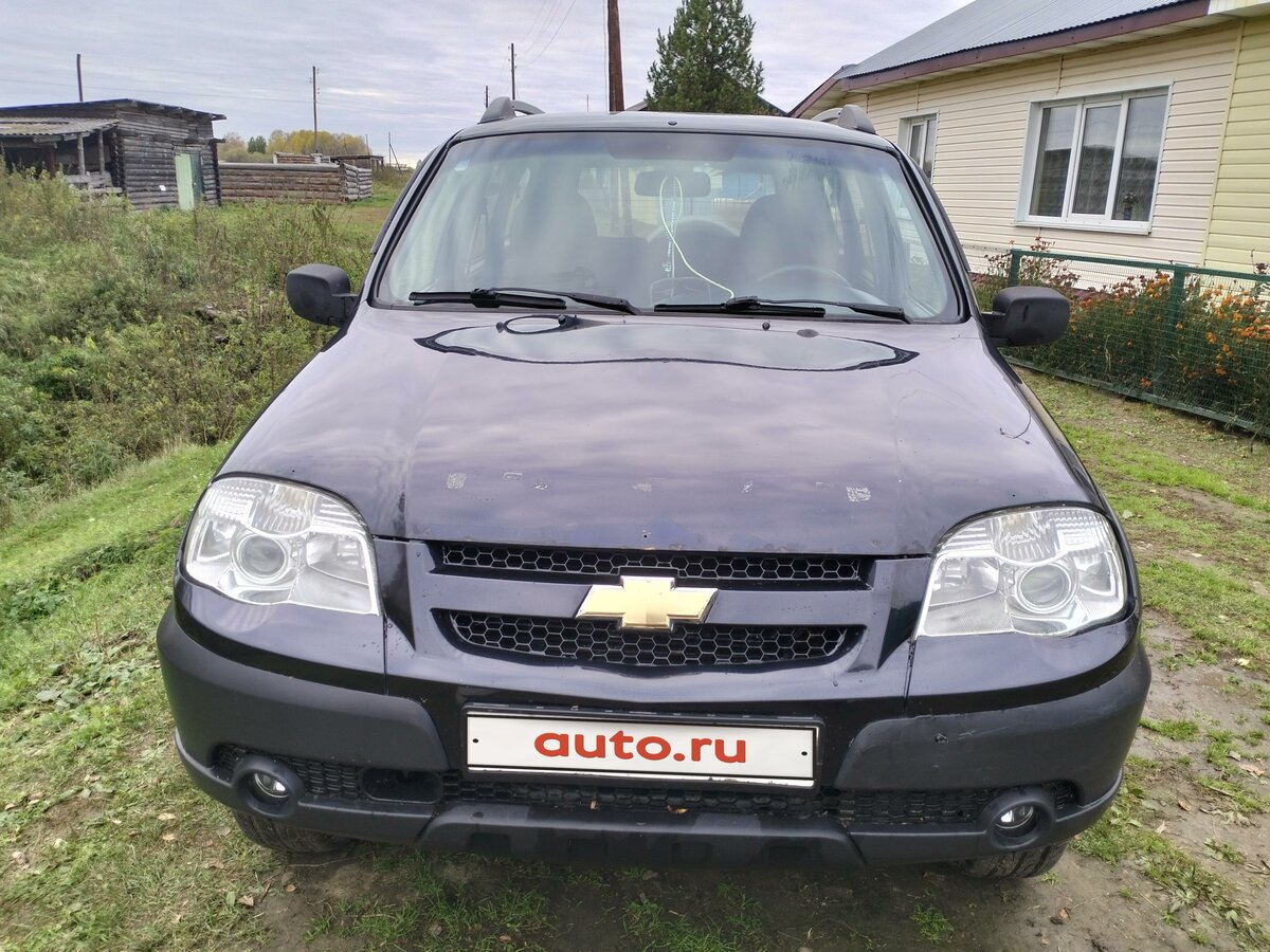 Купить б/у Chevrolet Niva I Рестайлинг 1.7 MT (80 л.с.) 4WD бензин ...