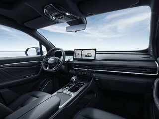 2026 Geely Okavango I Рестайлинг, белый, 3988990 рублей, вид 2