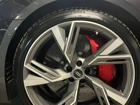 2021 Audi RS 6 IV (C8), серый, 15100000 рублей - вид 6