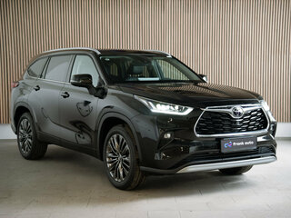 2025 Toyota Highlander IV (XU70), чёрный, 5300000 рублей, вид 3