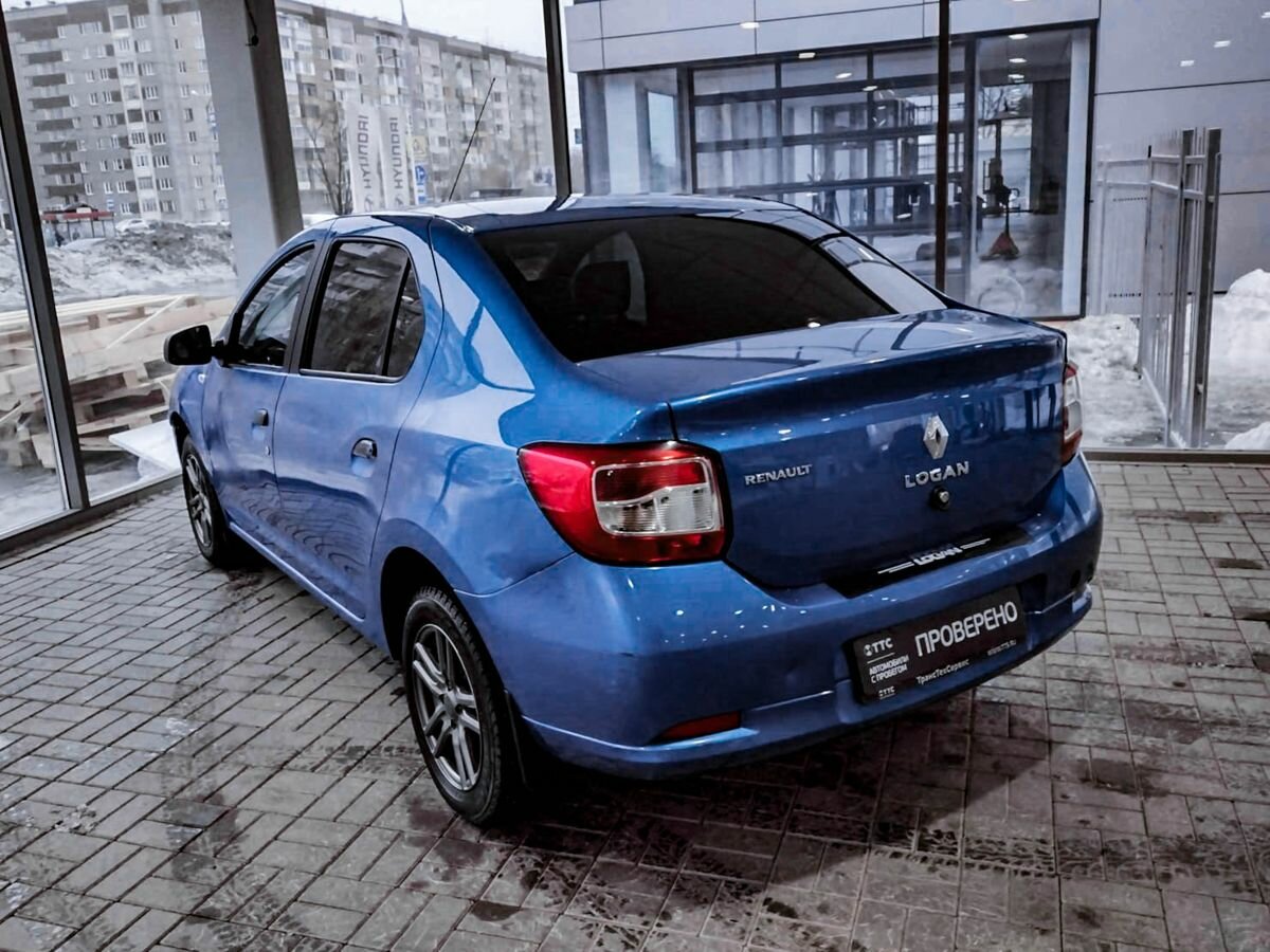 Купить б/у Renault Logan II 1.6 MT (82 л.с.) бензин механика в Ижевске:  синий Рено Логан II седан 2014 года на Авто.ру ID 1122758105